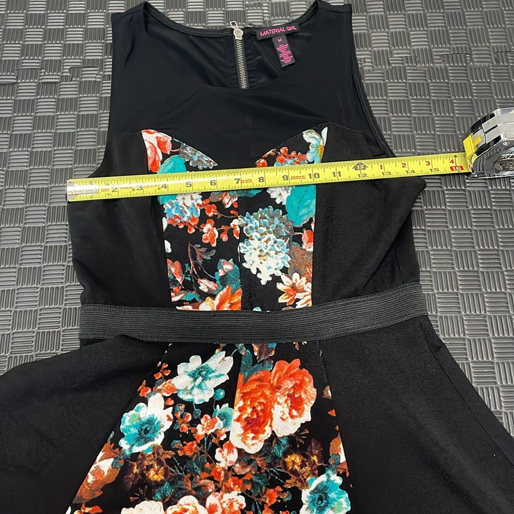 Material Girl floral black dress with mesh in front and back. Flares out - Picture 6 of 8
